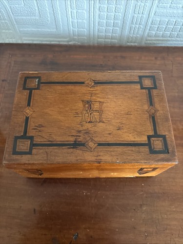 Beautiful old inlaid jewellery - beautiful,