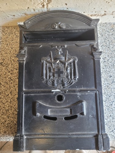 Vintage style cast aluminium - cast,