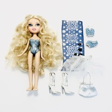 Bratz Doll Summer Sizzler Spring Break Cloe With Clothing & Accessories Vintage
