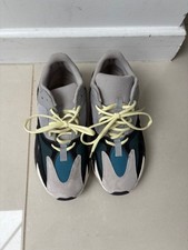 adidas Yeezy Boost 700 Wave