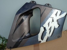 HONDA CBR 900 RR FIREBLADE RIGHT MIDDLE FAIRING COWL PANEL 64320-MWOB MW06-OZB