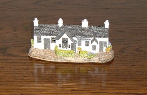 Lilliput lane old - lane, blacksmiths