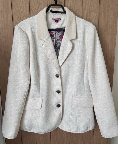Joe browns cream - joe, collared