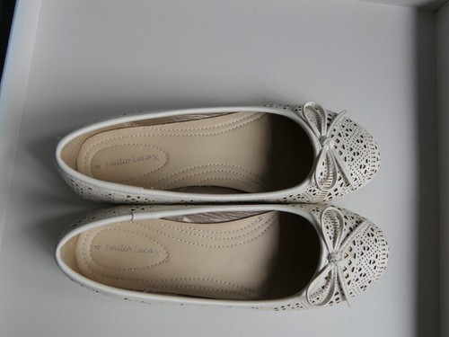 Ladies size cream - ladies,