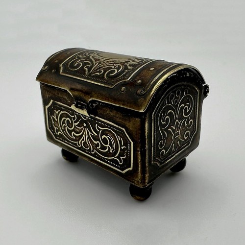Victorian novelty miniature - victorian,