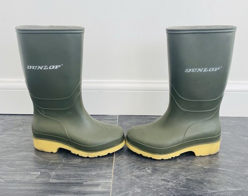 Kids green dunlop wellies size - green,