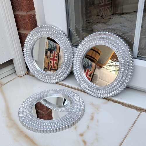 Set mirrors mirror round - set, of