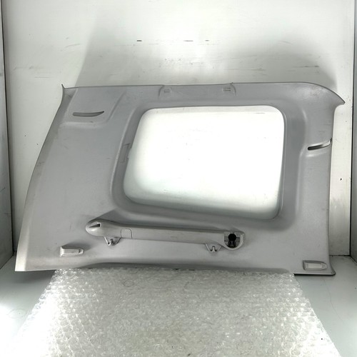 Quarter trim upper - trim, left