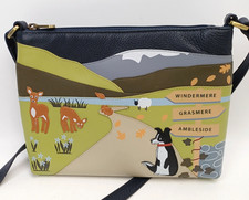 Lakeland Leather Picture Cross