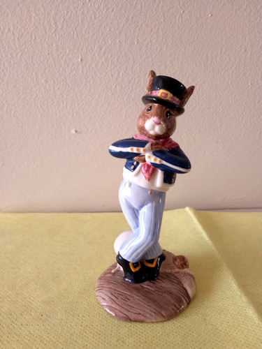 Royal doulton hornpiper - royal,