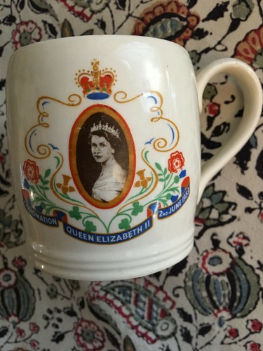 Crown ducal vintage coronation - crown,