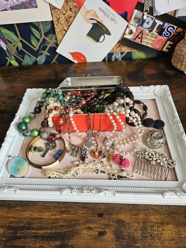 Vintage costume jewellery - vintage,