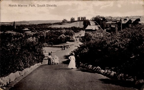 Postcard south shields - south,