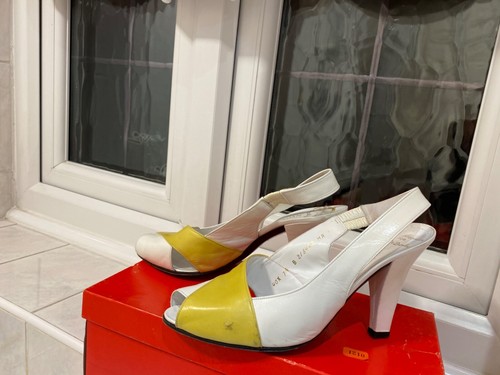 Charles jourdan shoes - shoes, vintage