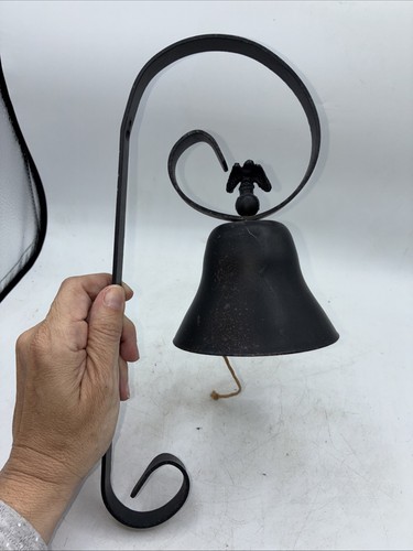 Vtg door bell cast - door,