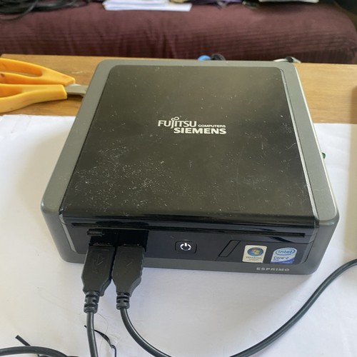 Fujitsu siemens esprimo - esprimo, q5030
