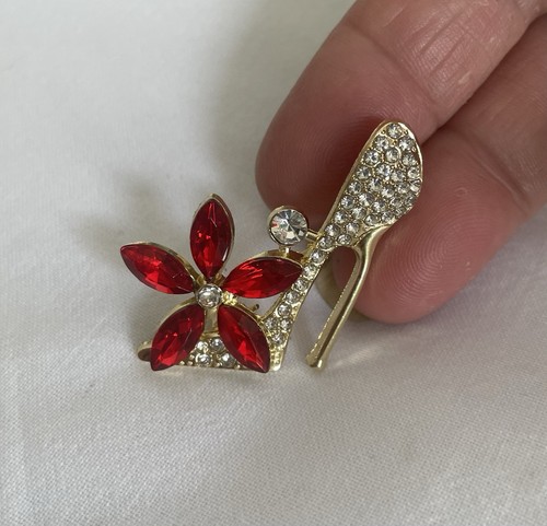 Stiletto shoe brooch gold tone - stiletto,