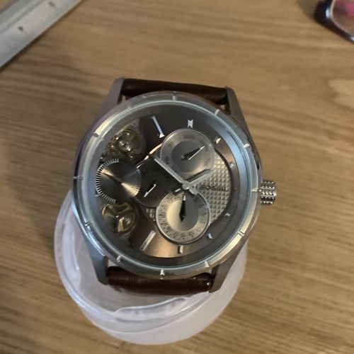 Fossil men twist - fossil, quartz
