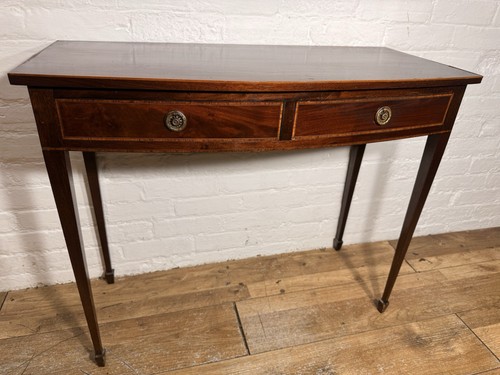 Antique mahogany table - mahogany, /
