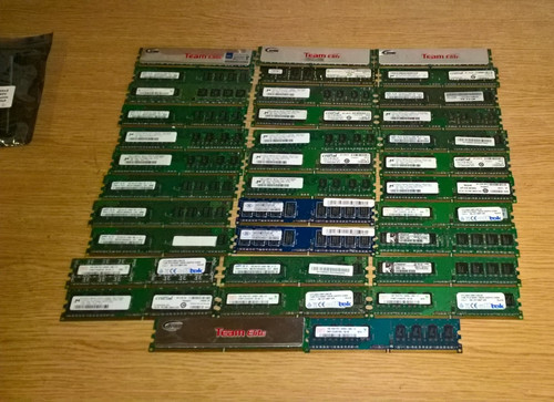 Mixed job lot 1gb ddr2 - job,