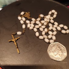 Vintage/Antique WHITE RESIN ROSARY BEADS Catholic Crucifix
