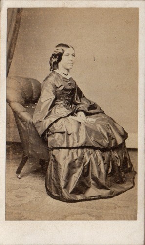 1861 cdv lady - named, elizabeth