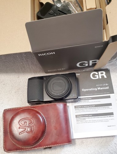 Ricoh iiix black digital - gr, black,