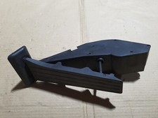 BMW E46 98-06 Accelerator