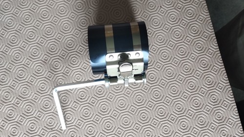 Piston ring compressor tool