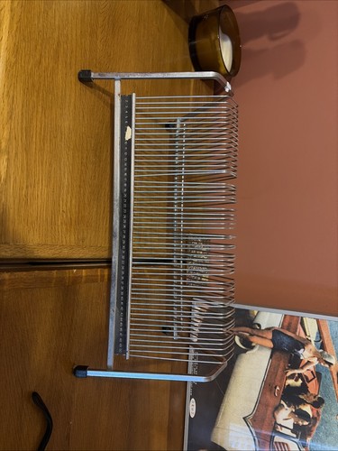 Vinyl record holder - holder, stand