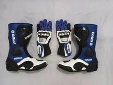 YAMAHA motorbike/motorcycle