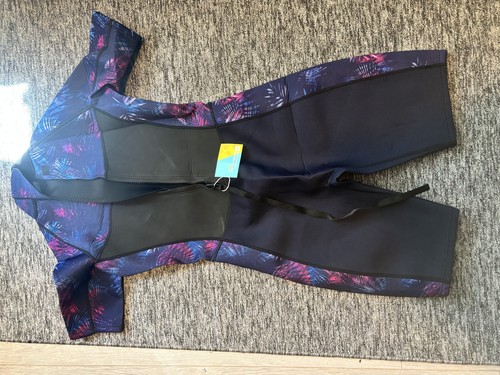 Nwot size 14 ladies - 12,