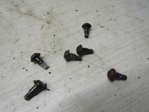 Carburetor cap screws yamaha - carburetor,