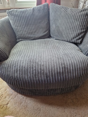 Cuddle chair - ,