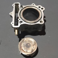 GENUINE SUZUKI SV650 2003 -03 FRONT CYLINDER BARREL AND PISTON - PARTS ONLY