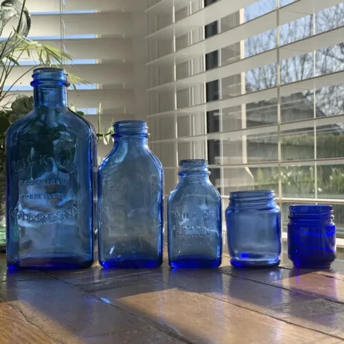 Old fashioned glass chemist - fashioned,