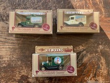 Lledo Diecast View Vans 3x Lot The Needles, Nr Mint Boxed Model Car 