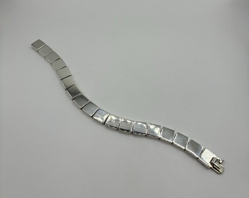 Tiffany and bracelet - co, 2002