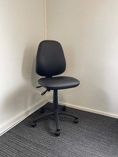 Eclipse III Black Vinyl Chair