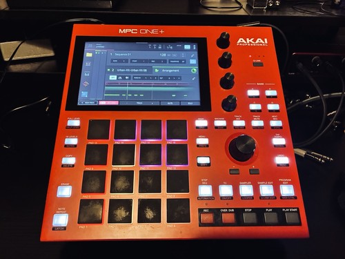Akai mpc one plus - one,