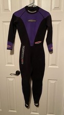 Henderson Aquatics Dive Wear
