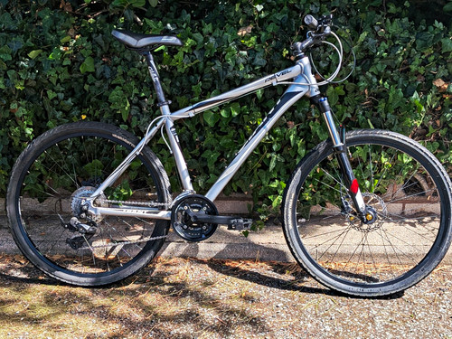 Giant revel 26in aluminium - revel,