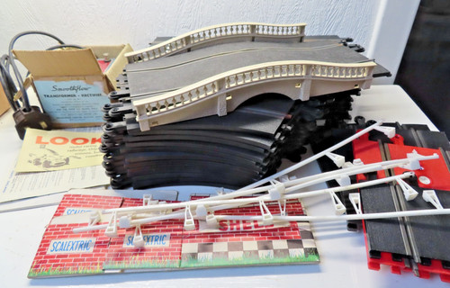 Scalextric track etc - scalextric,