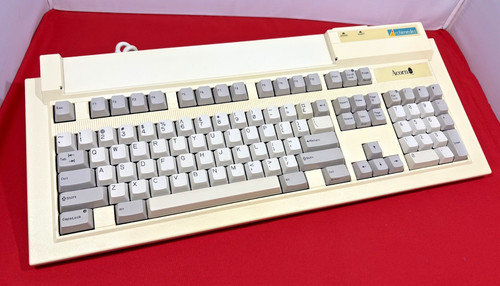 Very good condition acorn - good,