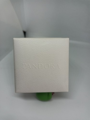 Pandora empty white gift - empty,