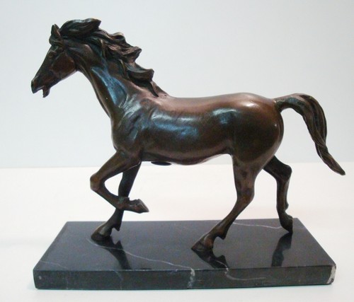 Statue horse colt wildlife art - horse,