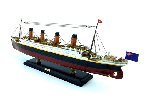 Titanic limited model - limited,