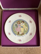 Vintage Royal Doulton 1976
