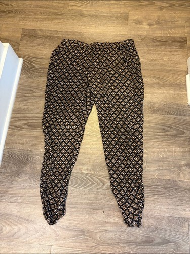 Ella moss black - moss, print