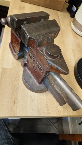 Record auto vice swivel - record,